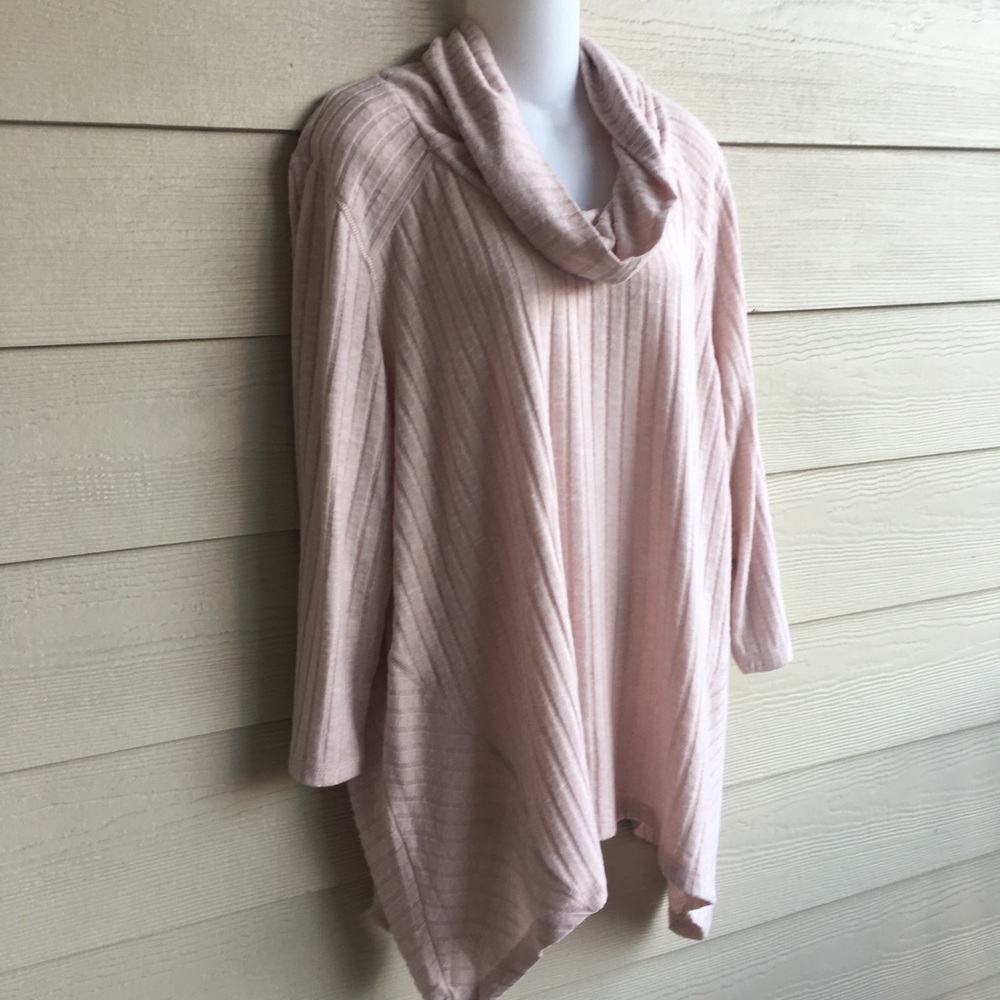 NWT Ribbed Sweater Top Cowl Turtleneck 3/4 Sleeve - Picture 2 of 3